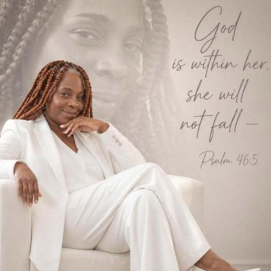 Sharon Williams 925x925-2